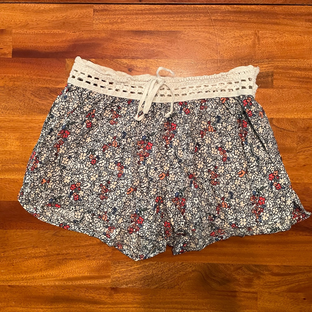 Aerie Cotton Low Rise Floral Short-Shorts